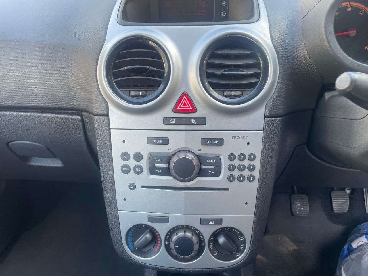 2012 VAUXHALL CORSA 2012 VAUXHALL CORSA