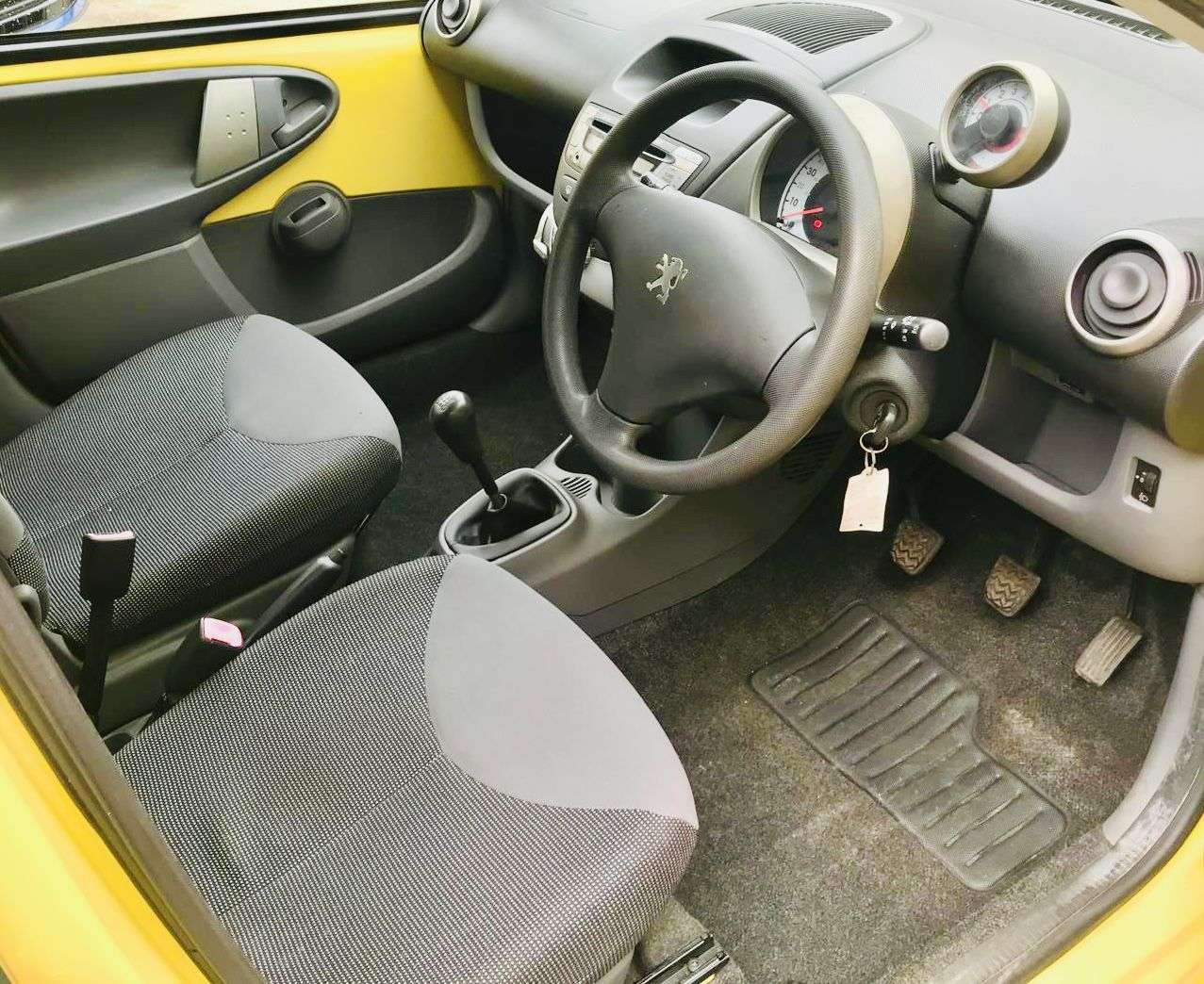 2007 PEUGEOT 107 2007 PEUGEOT 107