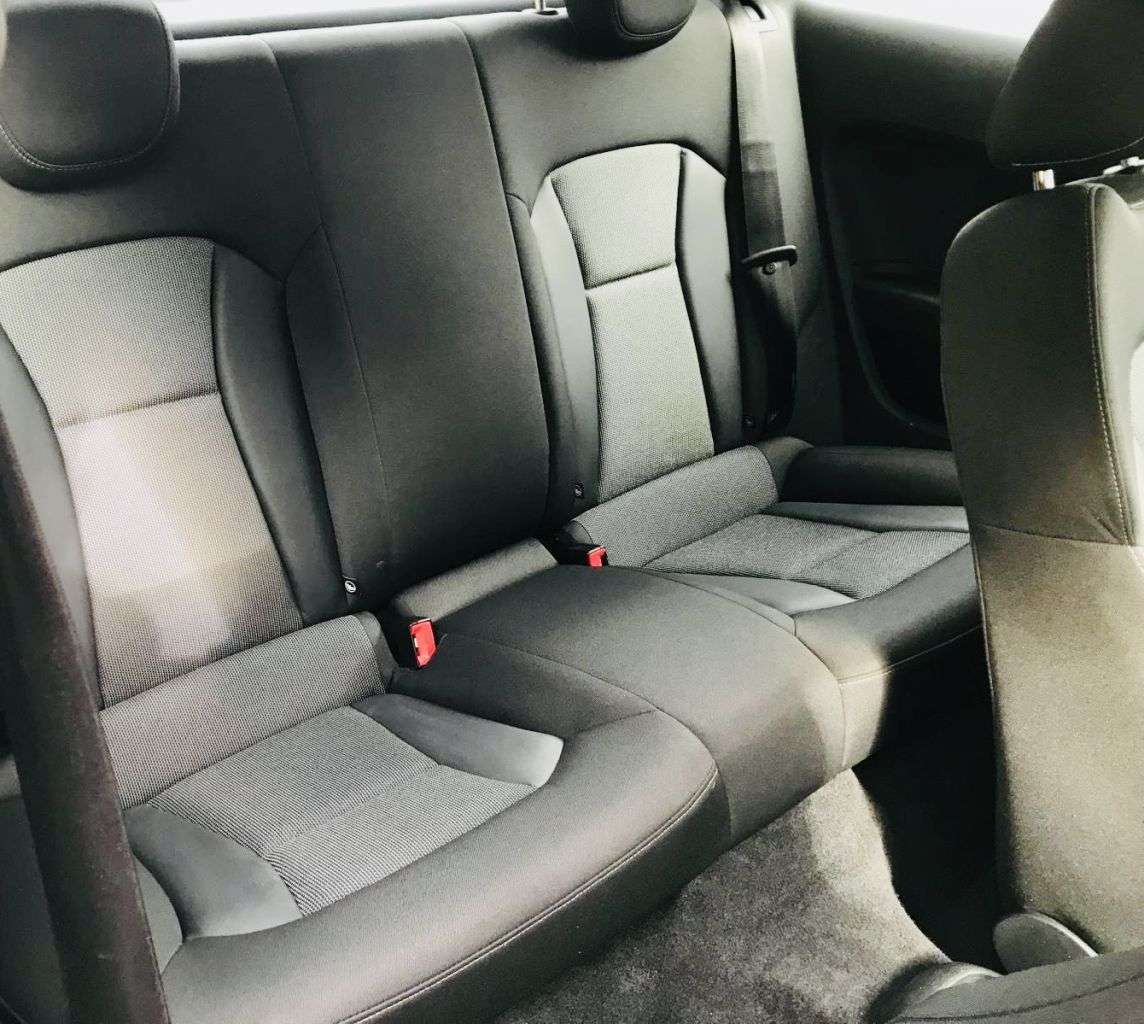 2016 AUDI A1 2016 AUDI A1