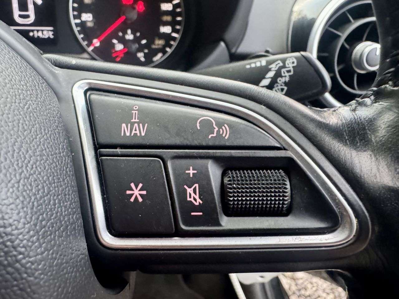 2016 AUDI A1 2016 AUDI A1