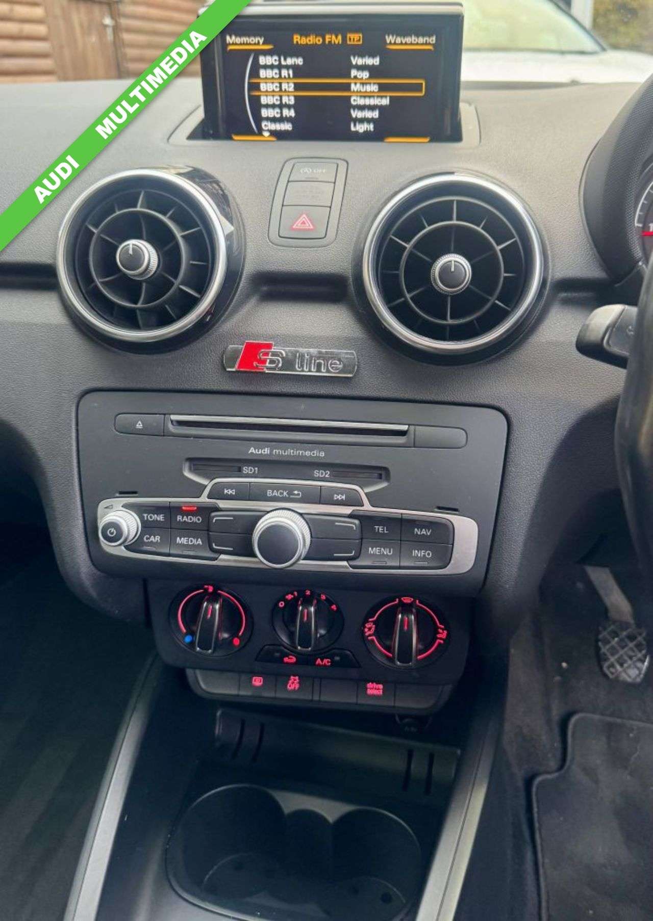 2016 AUDI A1 2016 AUDI A1