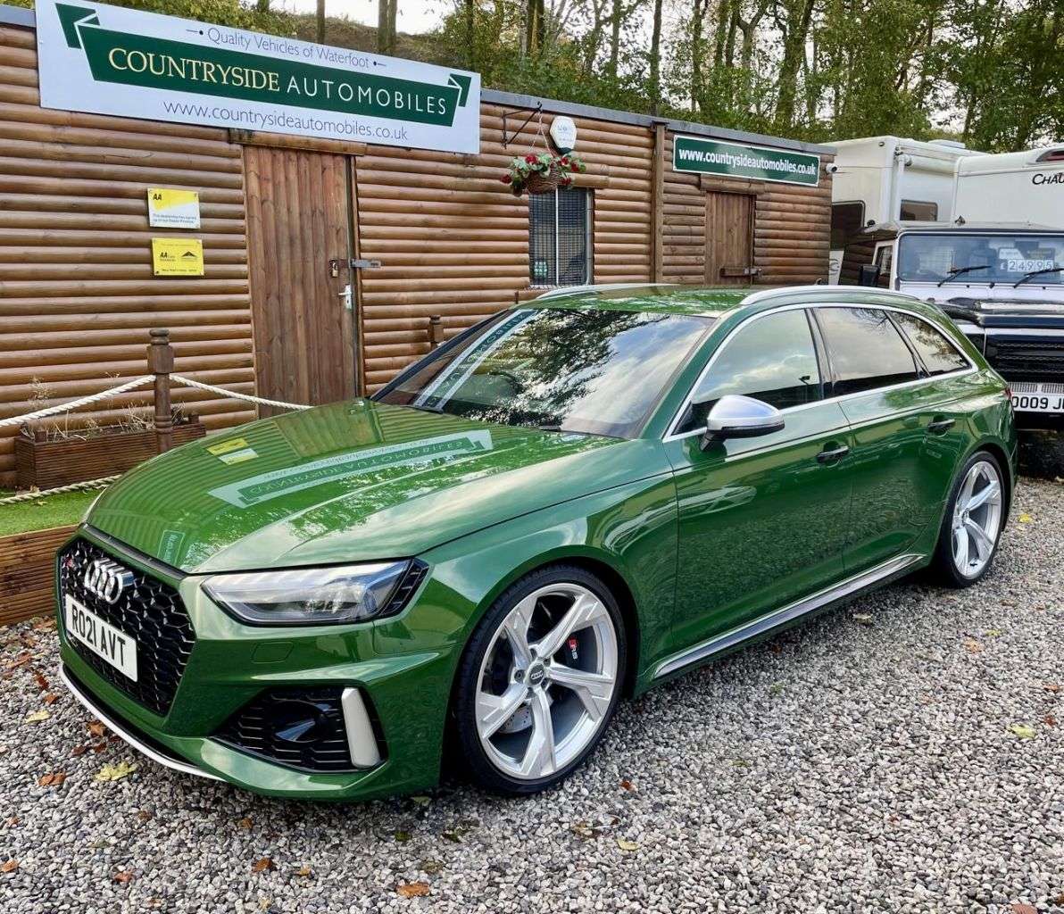 2021 AUDI RS4 AVANT 2021 AUDI RS4 AVANT