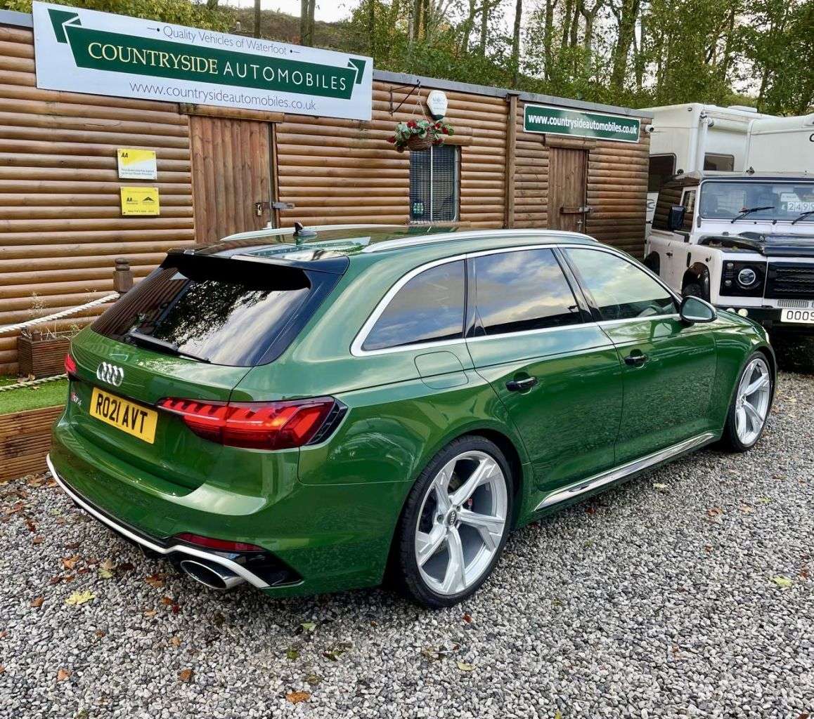 2021 AUDI RS4 AVANT 2021 AUDI RS4 AVANT