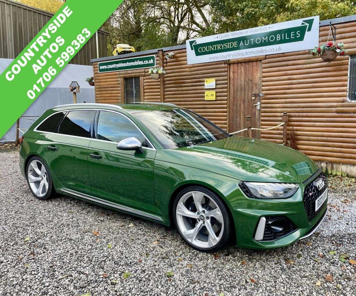 A 2021 AUDI RS4 AVANT 2.9 TFSI V6 Estate 5dr Petrol Tiptronic quattro Euro 6 (s/s) (450 ps) COMFO A 2021 AUDI RS4 AVANT 2.9 TFSI V6 Estate 5dr Petrol Tiptronic quattro Euro 6 (s/s) (450 ps) COMFO