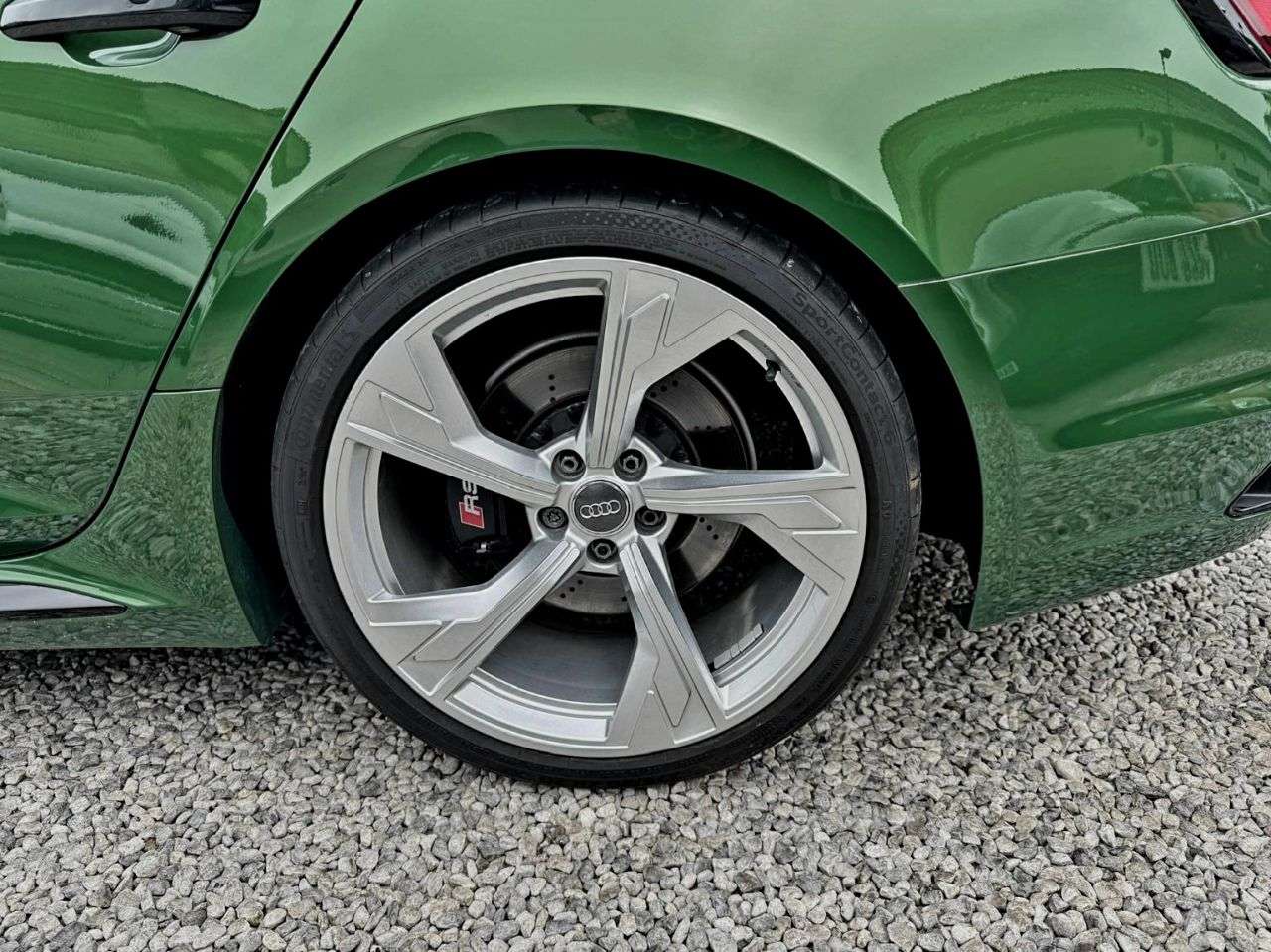 2021 AUDI RS4 AVANT 2021 AUDI RS4 AVANT