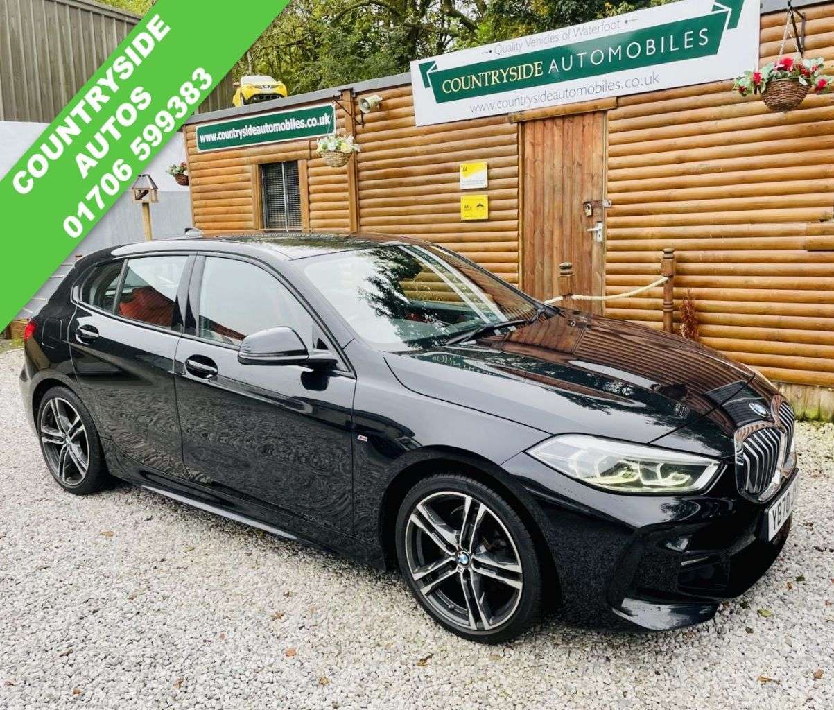 A 2020 BMW 1 SERIES 1.5 118i M Sport Hatchback 5dr Petrol DCT Euro 6 (s/s) (140 ps) BMW LIVE CO A 2020 BMW 1 SERIES 1.5 118i M Sport Hatchback 5dr Petrol DCT Euro 6 (s/s) (140 ps) BMW LIVE CO