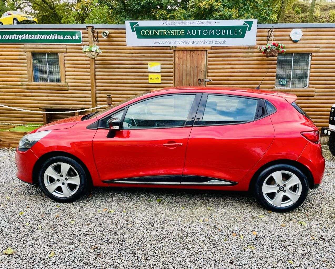 2016 RENAULT CLIO 2016 RENAULT CLIO