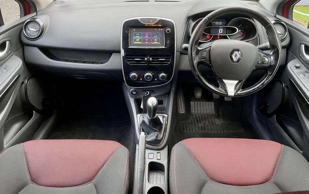 2016 RENAULT CLIO 2016 RENAULT CLIO