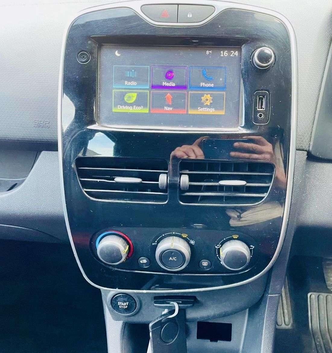 2016 RENAULT CLIO 2016 RENAULT CLIO