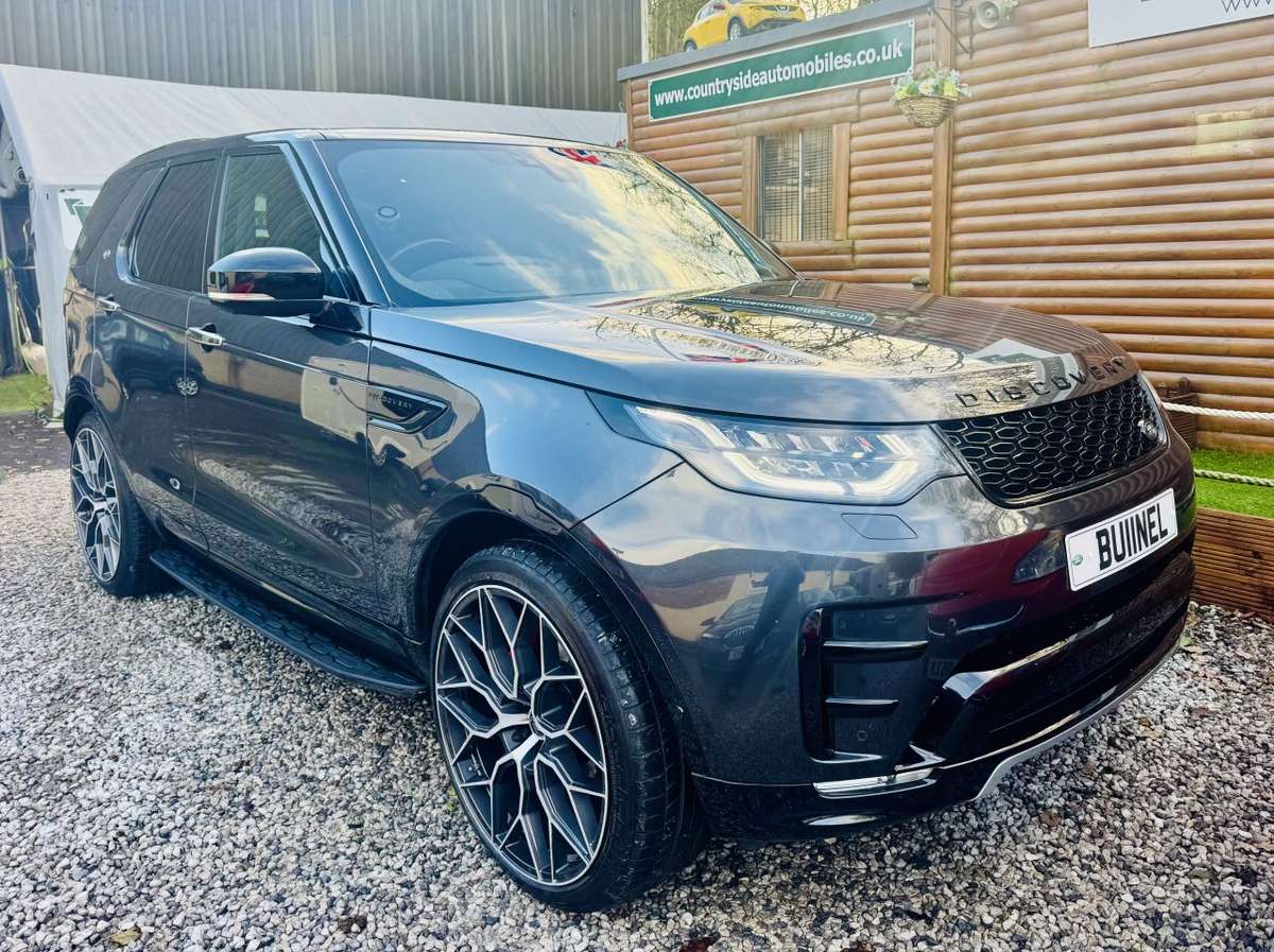 Check out this Land Rover Discovery 2020 Diesel Automatic