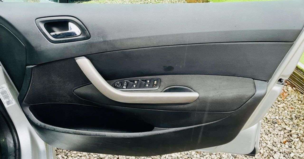 2010 PEUGEOT 308 SW 2010 PEUGEOT 308 SW