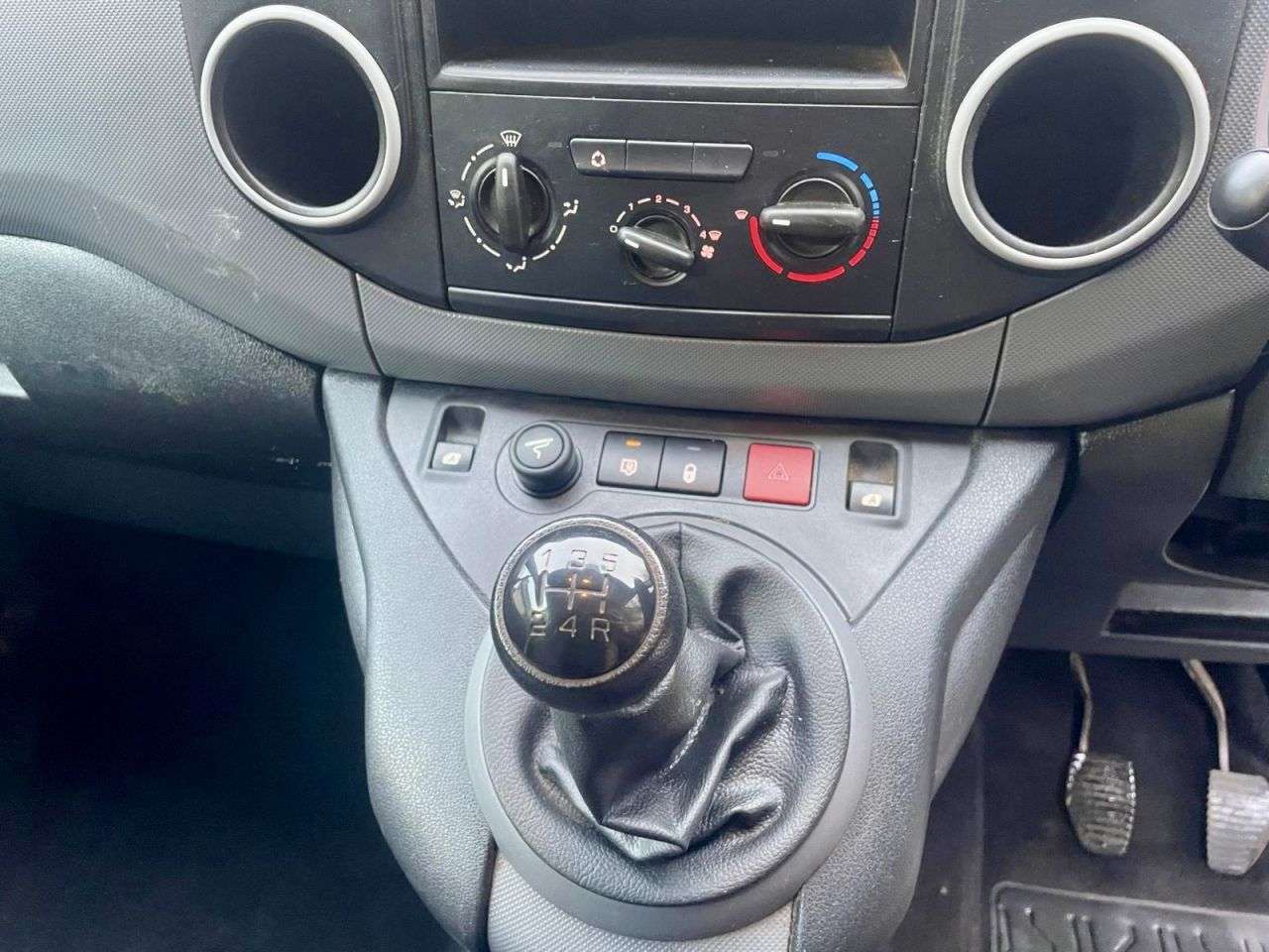 2014 PEUGEOT PARTNER 2014 PEUGEOT PARTNER