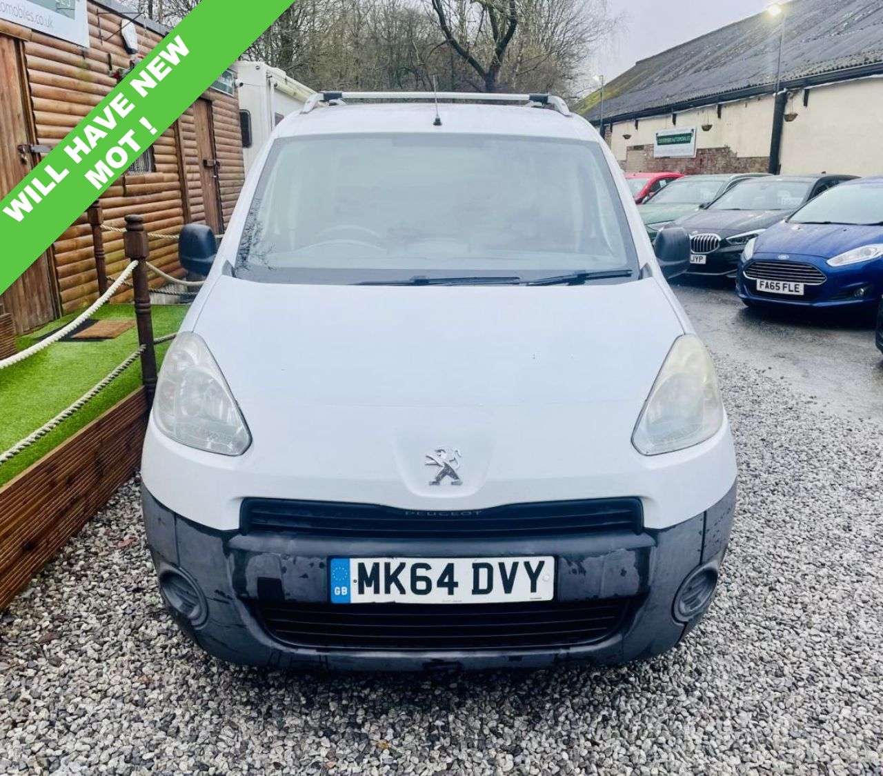 A 2014 PEUGEOT PARTNER 1.6 HDi 850 S Panel Van 4dr Diesel Manual L1 (132 g/km, 90 bhp) 2 NEW TYRES A 2014 PEUGEOT PARTNER 1.6 HDi 850 S Panel Van 4dr Diesel Manual L1 (132 g/km, 90 bhp) 2 NEW TYRES