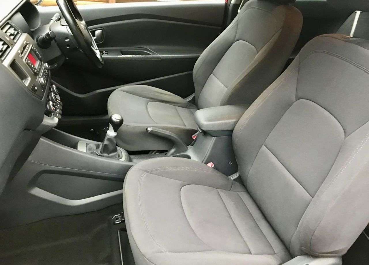 2015 KIA RIO 2015 KIA RIO