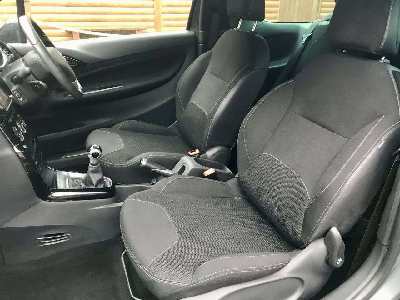 2015 DS AUTOMOBILES DS 3 2015 DS AUTOMOBILES DS 3