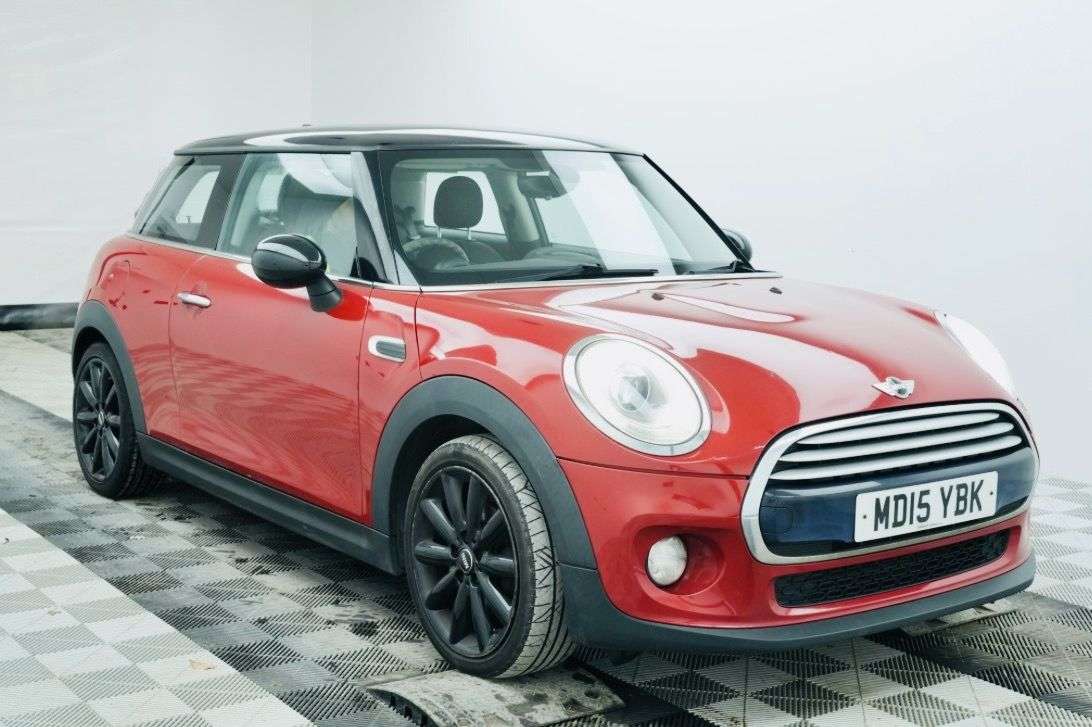 A 2015 MINI HATCH 1.5 Cooper Hatchback 3dr Petrol Manual Euro 6 (s/s) (136 ps) 18 MONTHS PART A 2015 MINI HATCH 1.5 Cooper Hatchback 3dr Petrol Manual Euro 6 (s/s) (136 ps) 18 MONTHS PART