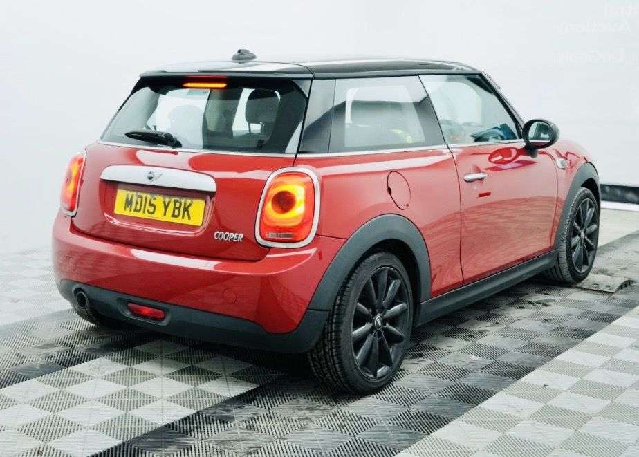 2015 MINI HATCH 2015 MINI HATCH