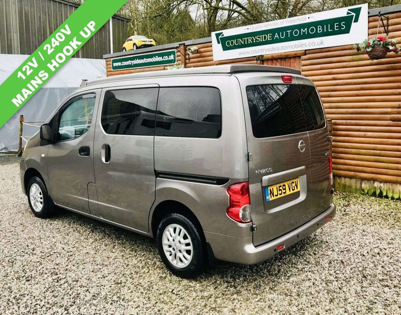 2009 NISSAN NV200 2009 NISSAN NV200