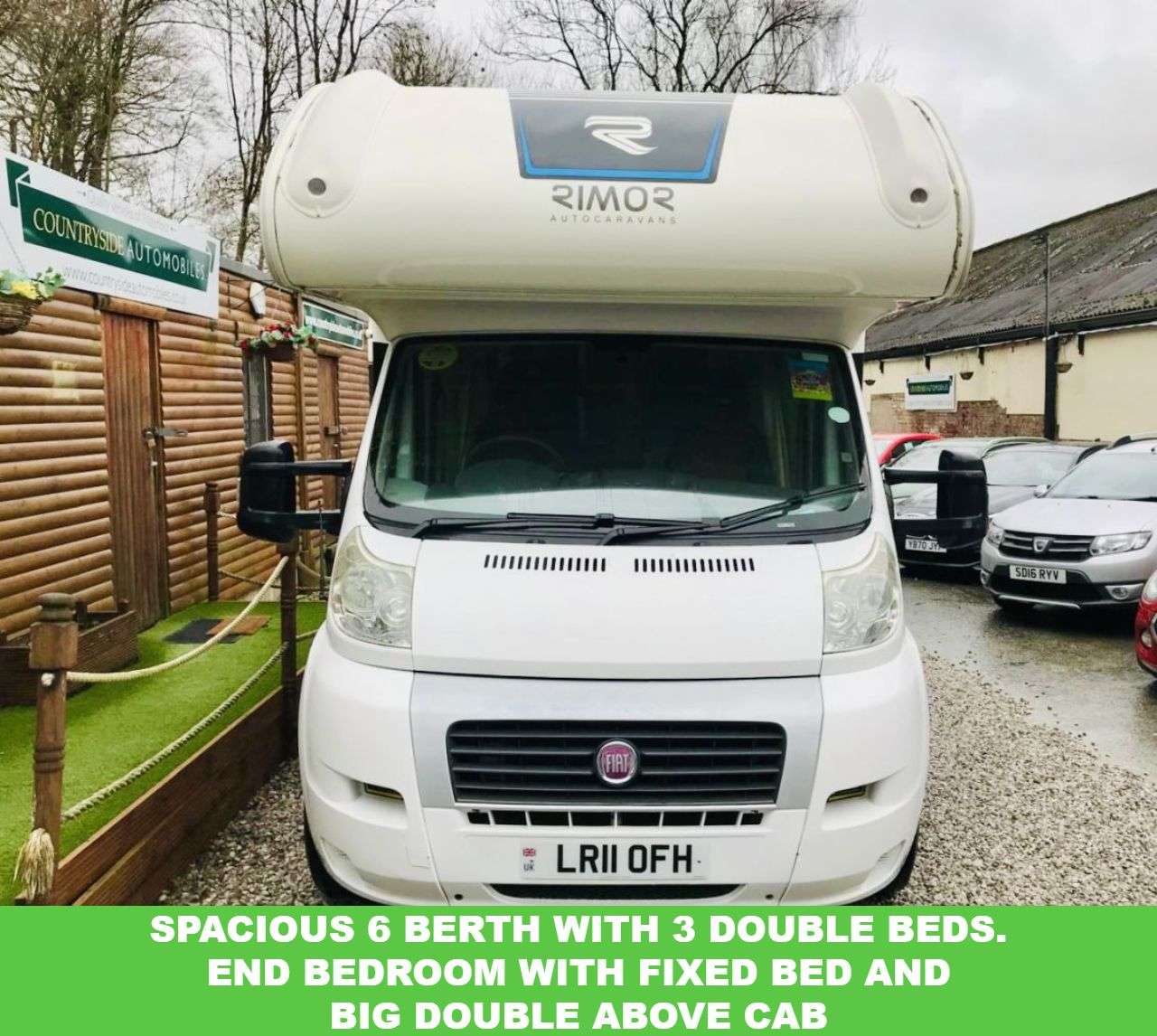 A 2011 FIAT RIMOR TRIMARANO 3 LARGE SHOWER / TOILET ROOM A 2011 FIAT RIMOR TRIMARANO 3 LARGE SHOWER / TOILET ROOM