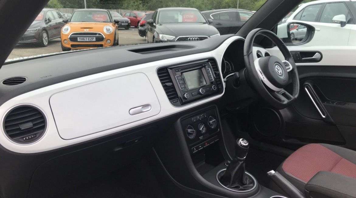 2014 VOLKSWAGEN BEETLE 2014 VOLKSWAGEN BEETLE