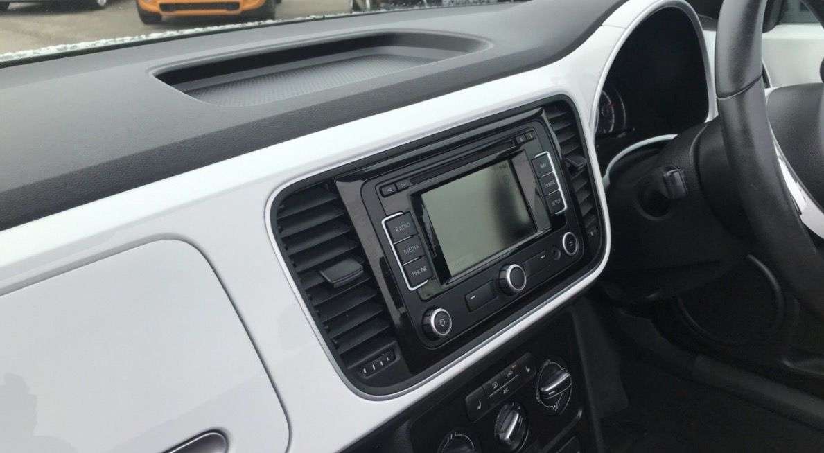 2014 VOLKSWAGEN BEETLE 2014 VOLKSWAGEN BEETLE