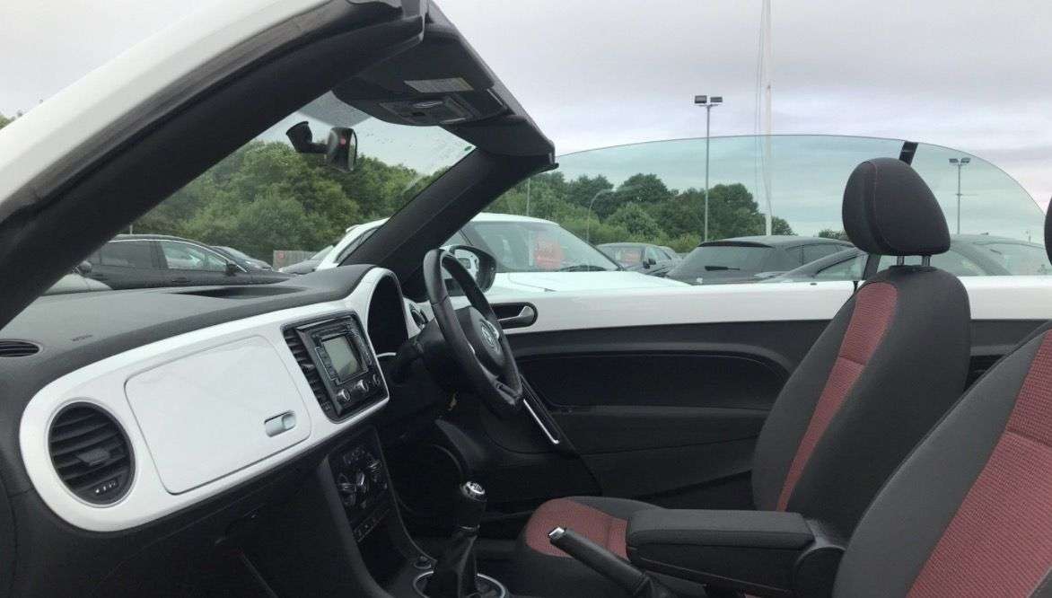 2014 VOLKSWAGEN BEETLE 2014 VOLKSWAGEN BEETLE