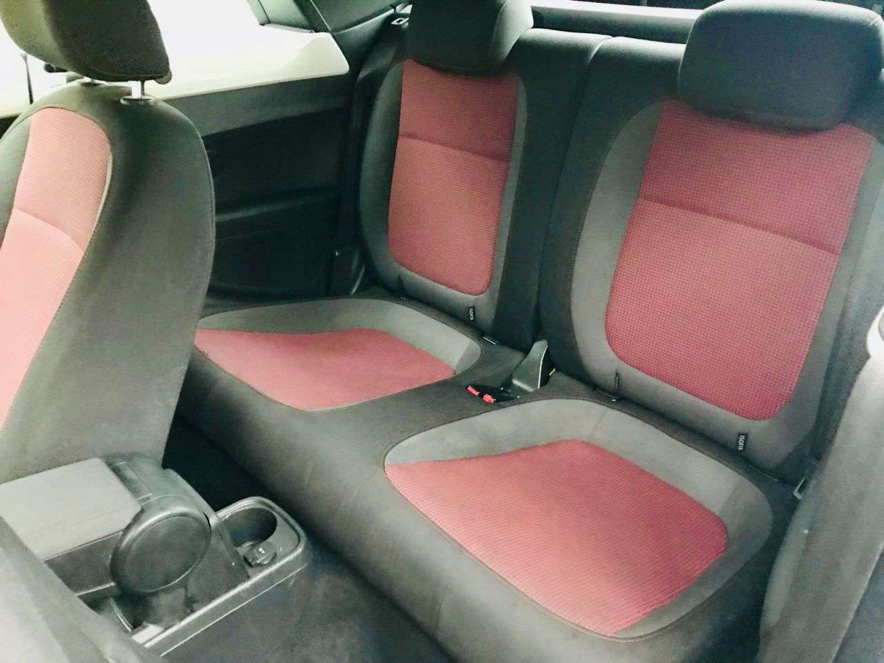 2014 VOLKSWAGEN BEETLE 2014 VOLKSWAGEN BEETLE