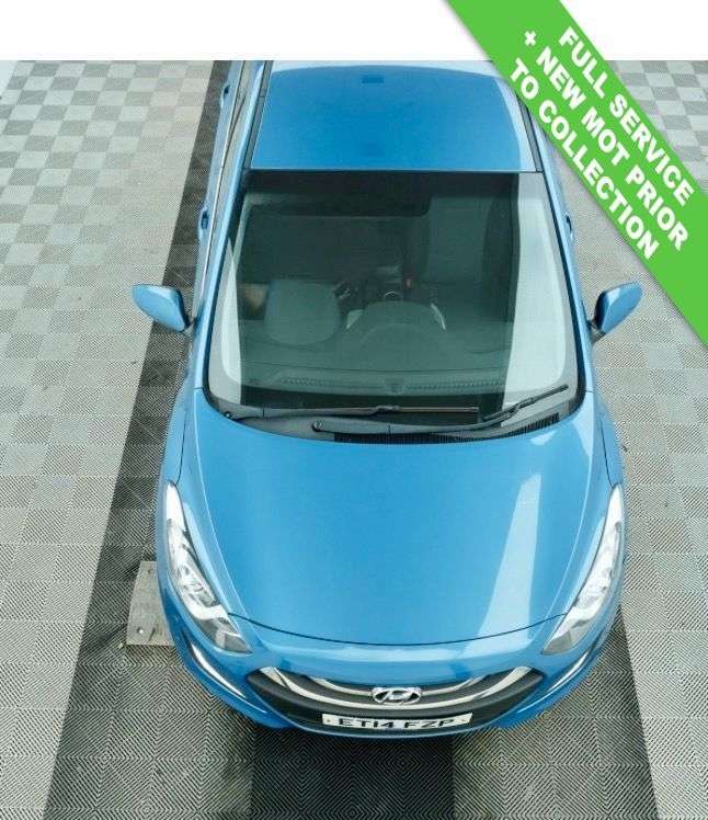 A 2014 HYUNDAI I30 1.6 CRDi Blue Drive Style Nav Hatchback 5dr Diesel Manual Euro 5 (s/s) (128 A 2014 HYUNDAI I30 1.6 CRDi Blue Drive Style Nav Hatchback 5dr Diesel Manual Euro 5 (s/s) (128