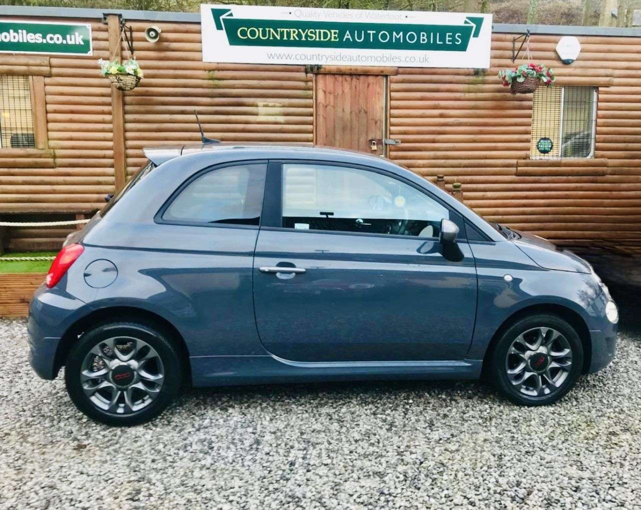 A 2019 FIAT 500 1.2 S Hatchback 3dr Petrol Manual Euro 6 (s/s) (69 bhp) FULL SERVICE AND NE A 2019 FIAT 500 1.2 S Hatchback 3dr Petrol Manual Euro 6 (s/s) (69 bhp) FULL SERVICE AND NE