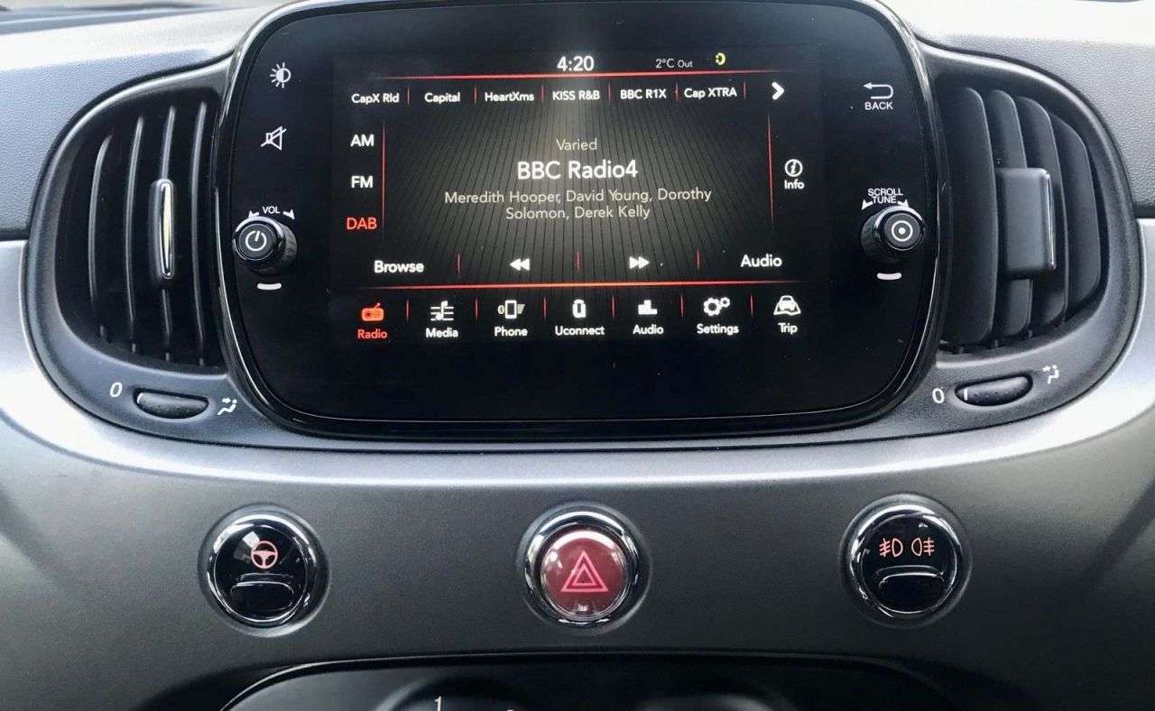 2019 FIAT 500 2019 FIAT 500