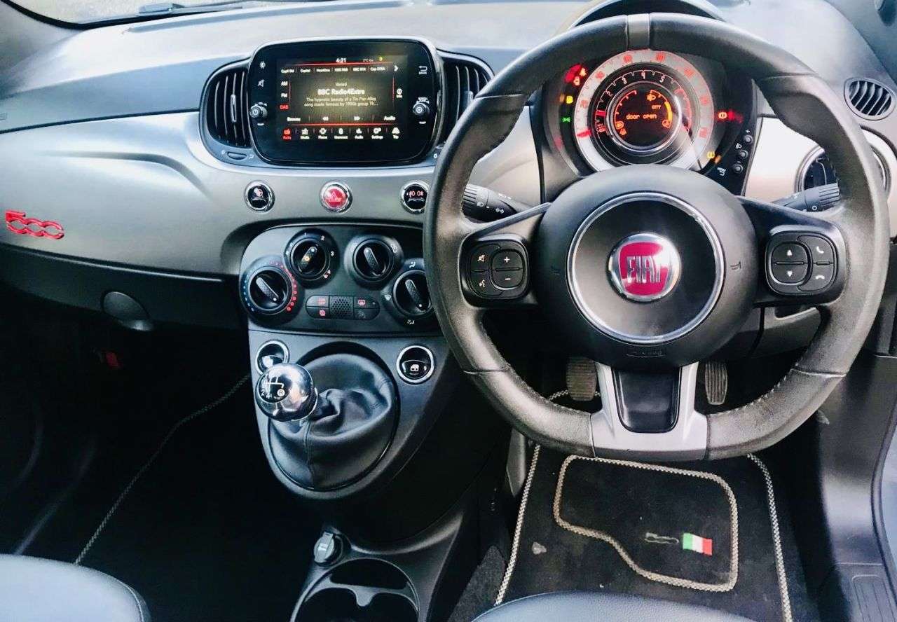2019 FIAT 500 2019 FIAT 500