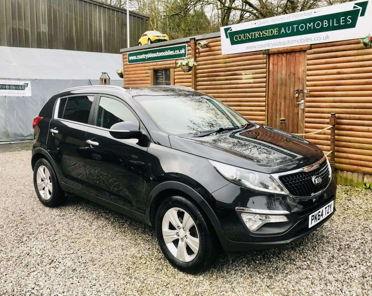 A 2014 KIA SPORTAGE 1.6 GDi EcoDynamics 2 SUV 5dr Petrol Manual 2WD Euro 5 (s/s) (133 bhp) GREA A 2014 KIA SPORTAGE 1.6 GDi EcoDynamics 2 SUV 5dr Petrol Manual 2WD Euro 5 (s/s) (133 bhp) GREA