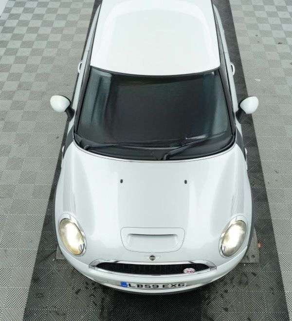 2009 MINI HATCH 2009 MINI HATCH