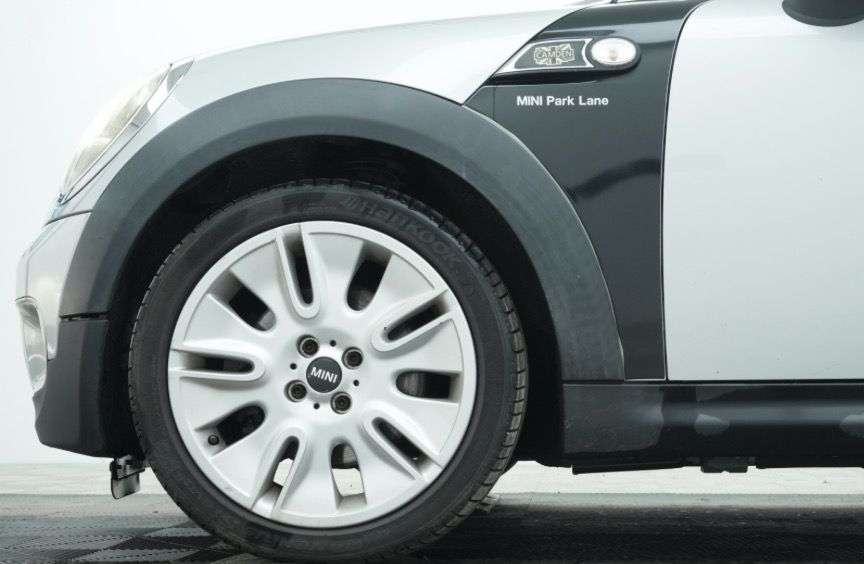 2009 MINI HATCH 2009 MINI HATCH