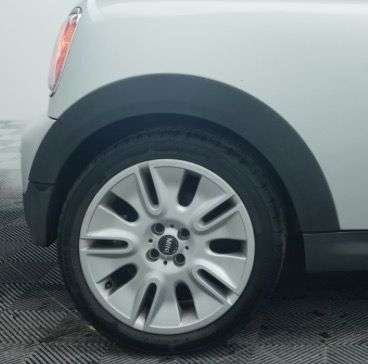 2009 MINI HATCH 2009 MINI HATCH