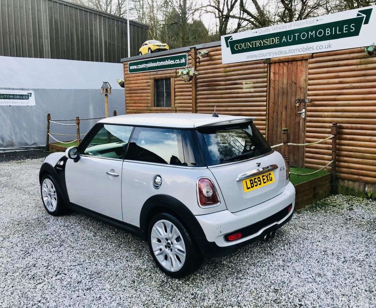 2009 MINI HATCH 2009 MINI HATCH