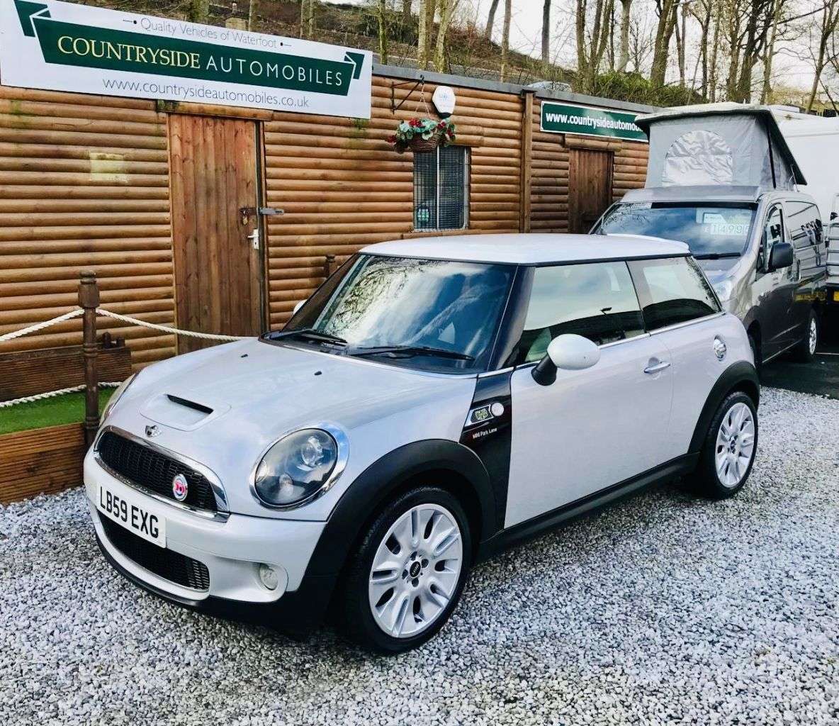 2009 MINI HATCH 2009 MINI HATCH