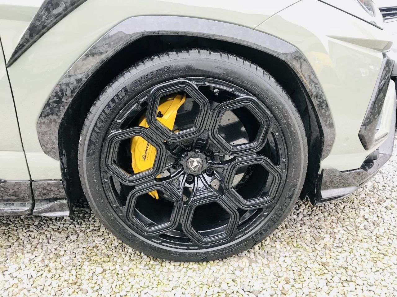 2020 LAMBORGHINI URUS 2020 LAMBORGHINI URUS