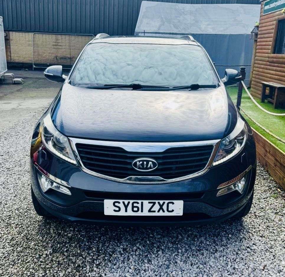 A 2012 KIA SPORTAGE 2.0 CRDi KX-3 SUV 5dr Diesel Manual AWD Euro 5 (134 bhp) FULL SERVICE HISTO A 2012 KIA SPORTAGE 2.0 CRDi KX-3 SUV 5dr Diesel Manual AWD Euro 5 (134 bhp) FULL SERVICE HISTO