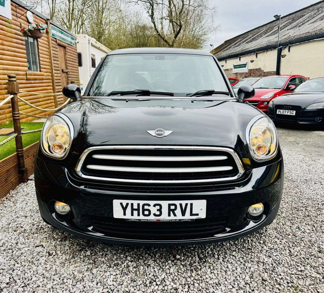 A 2013 MINI COOPER 2.0 Cooper D SUV 3dr Diesel Auto ALL4 Euro 5 (112 ps) 4 WHEEL DRIVE # SAT N A 2013 MINI COOPER 2.0 Cooper D SUV 3dr Diesel Auto ALL4 Euro 5 (112 ps) 4 WHEEL DRIVE # SAT N
