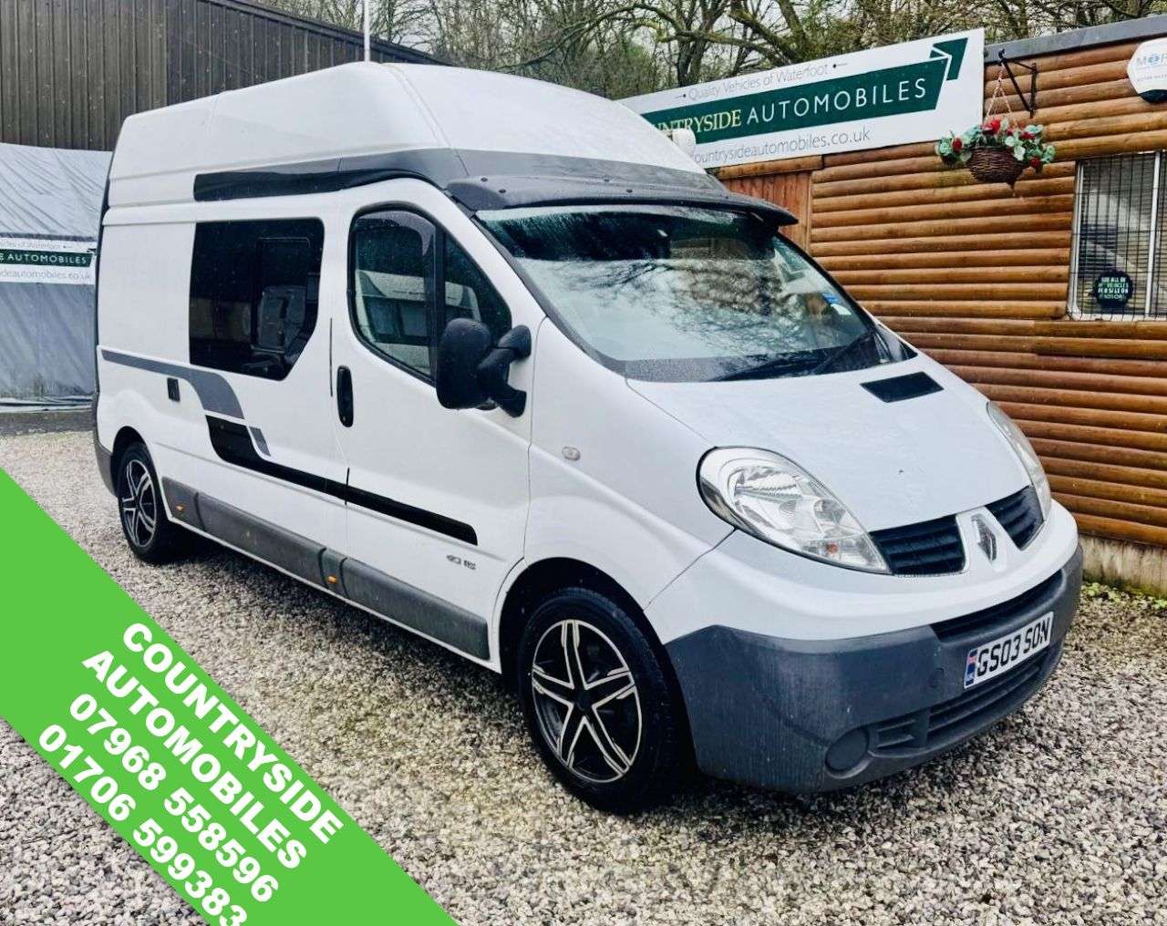 A 2010 RENAULT TRAFIC S AND T Ocean High top profesional Conversion. Motorhome 4dr Diesel Manual A 2010 RENAULT TRAFIC S AND T Ocean High top profesional Conversion. Motorhome 4dr Diesel Manual