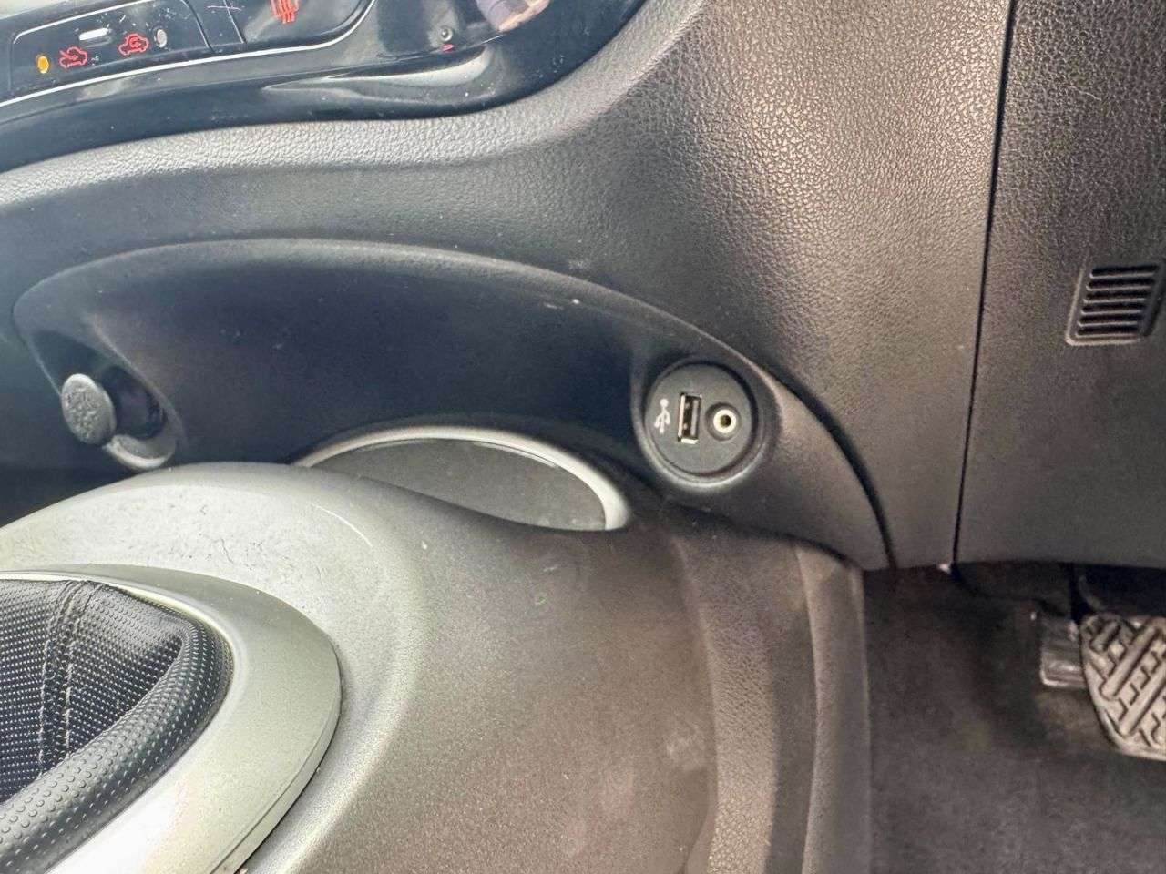 2015 NISSAN JUKE 2015 NISSAN JUKE