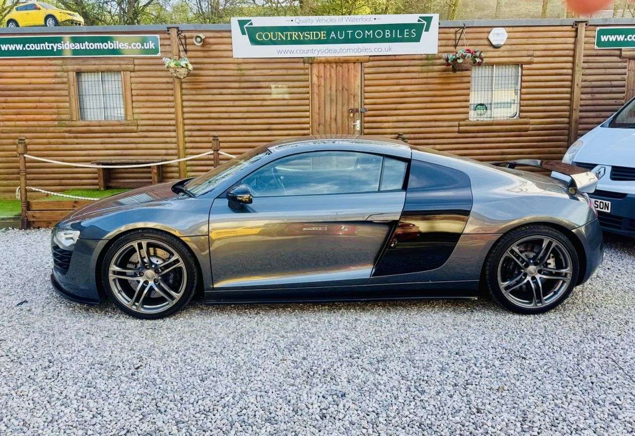 2008 AUDI R8 2008 AUDI R8