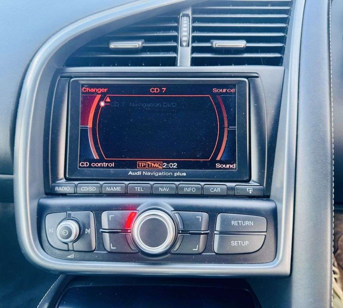 2008 AUDI R8 2008 AUDI R8