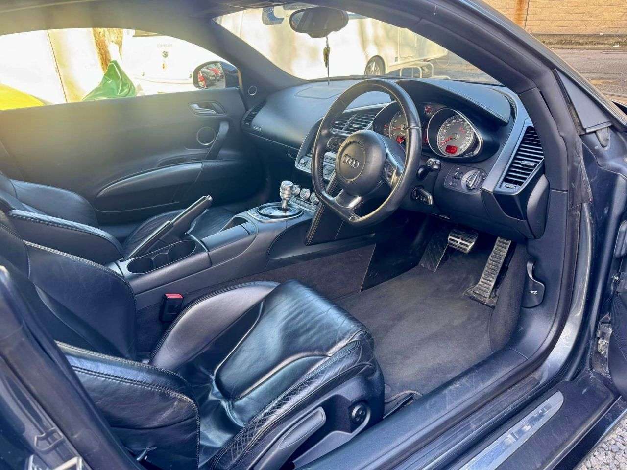 2008 AUDI R8 2008 AUDI R8