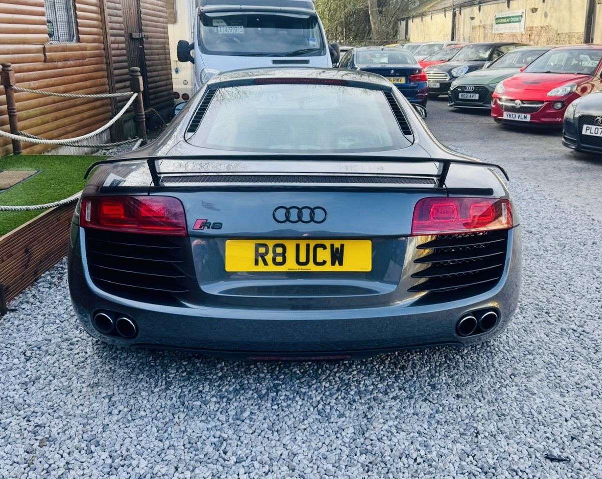 2008 AUDI R8 2008 AUDI R8