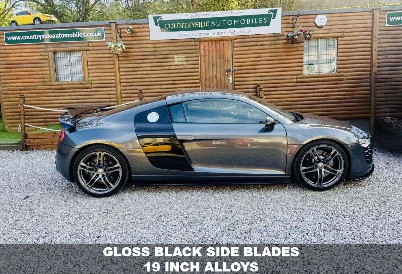 2008 AUDI R8 2008 AUDI R8