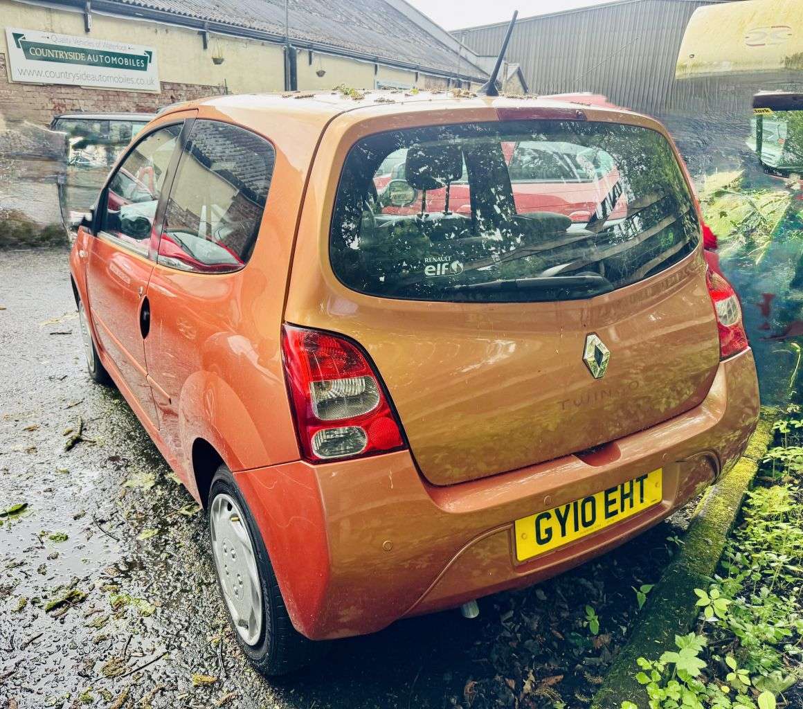 2010 RENAULT TWINGO 2010 RENAULT TWINGO