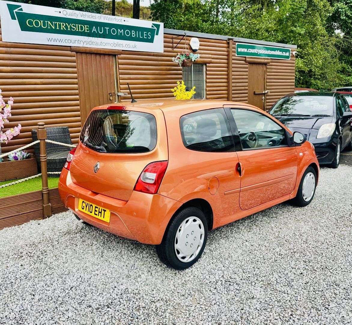 2010 RENAULT TWINGO 2010 RENAULT TWINGO