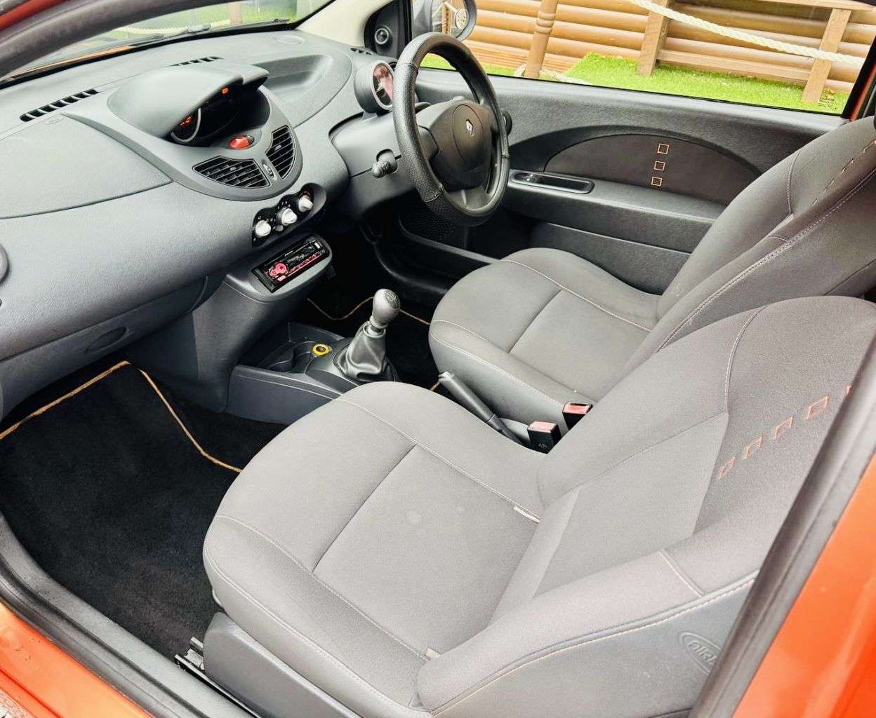 2010 RENAULT TWINGO 2010 RENAULT TWINGO